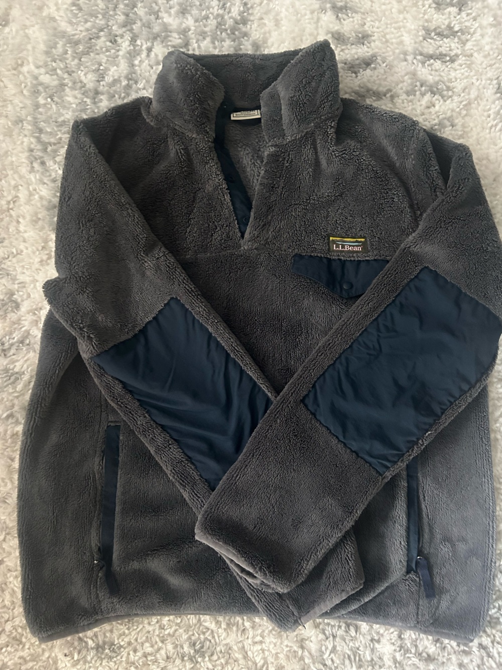 L.L. Bean Women's Hi-Pile Fleece Pullover - Medium